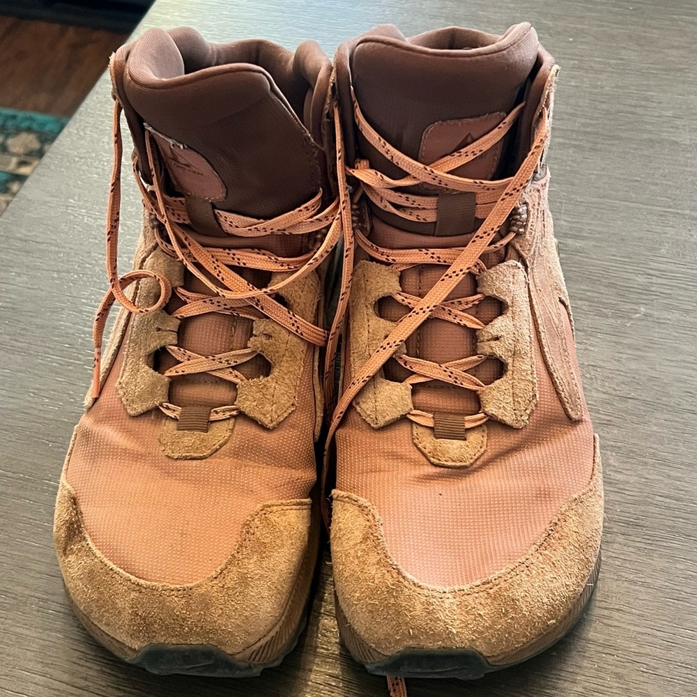 Altra Brown High-Top Sneakers